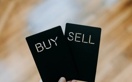 Buy-and-Hold vs. Dollar-Cost Averaging: What Works Best?