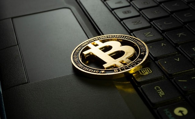 Can Bitcoin Fail? A Deep Dive into Structural Risks and Price Triggers